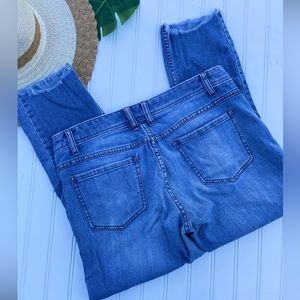 Free People Raw Hem ankle Cropped Skinny Jeans Sz:31
